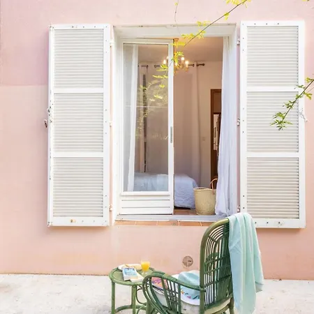 Josiane Сasa de vacaciones